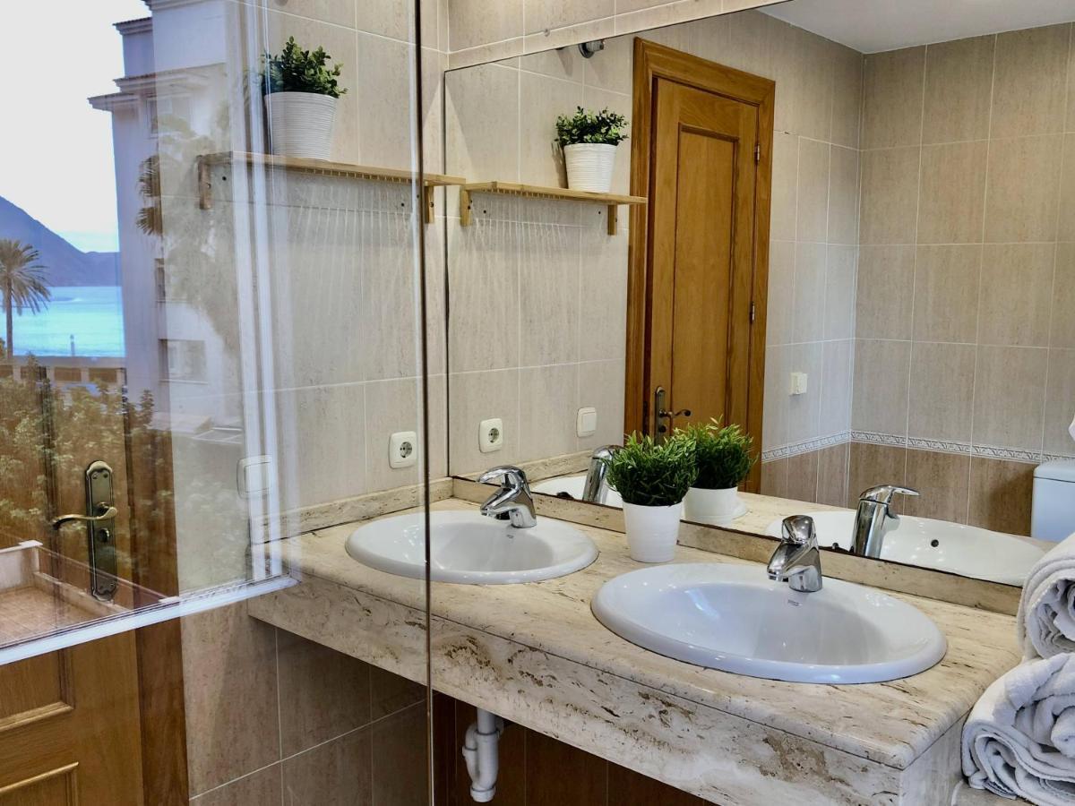 Exclusive Beachside 3 Bedroom Apartment With Pool In Altea Dış mekan fotoğraf