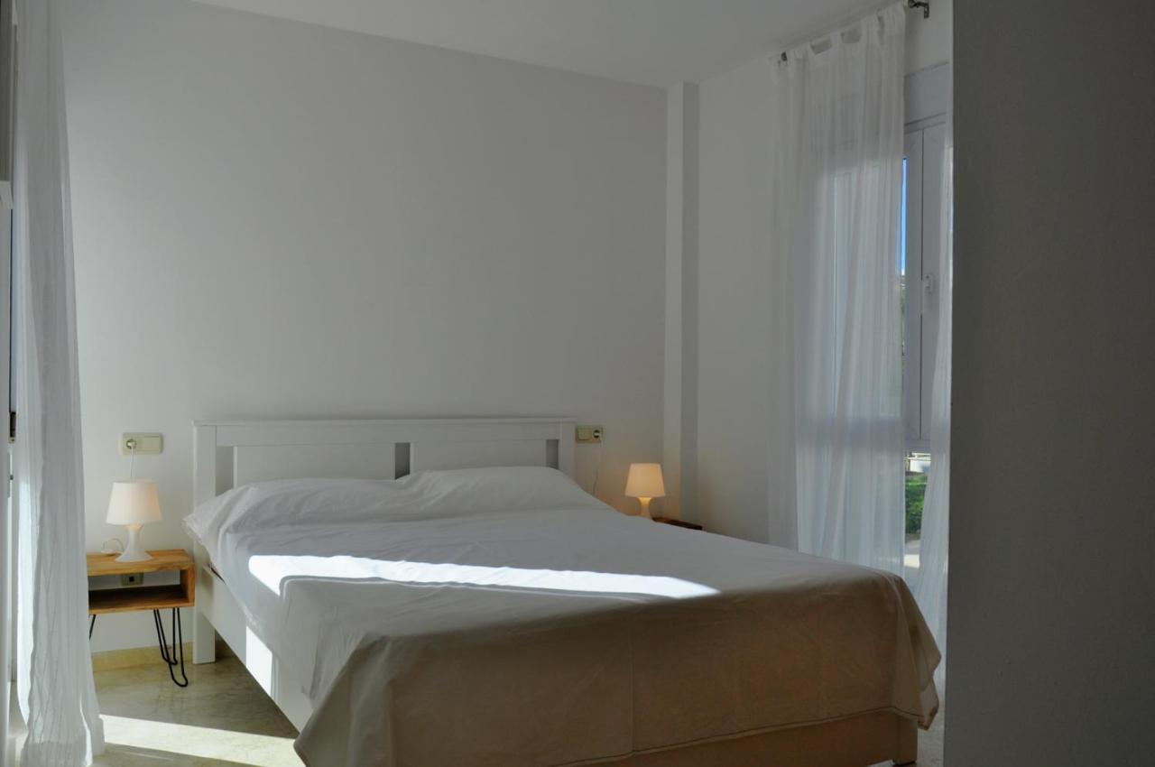 Exclusive Beachside 3 Bedroom Apartment With Pool In Altea Dış mekan fotoğraf